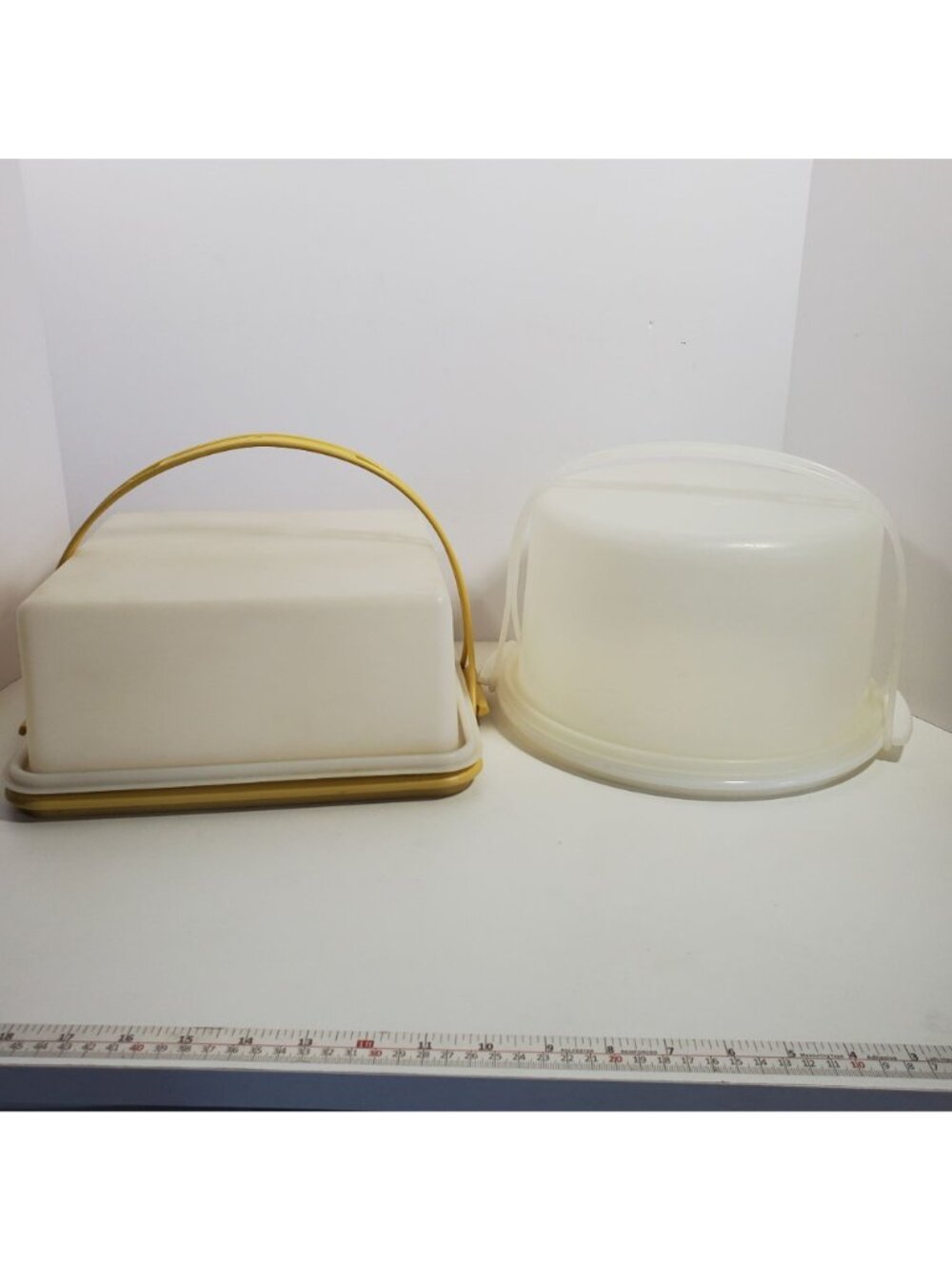 Vintage Tupperware Cake Takers Handles Lot Round Square MCM Harvest Sheer - Picture 2 of 16